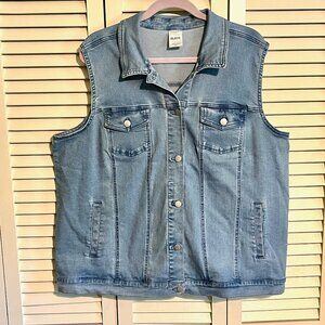 Womens Denim Vest * Blair * Size XL * Light Wash Blue * New